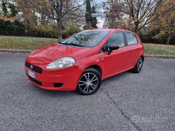 Usata 2007 Fiat Punto Tre volumi | 2500 €