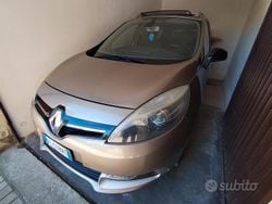 Usata 2016 Renault Grand Scénic Monovolume | 8450 €