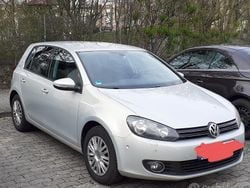 Grigio Usata 2010 VW Golf VI Comfortline Tre volumi | 5500 € (Buon prezzo)