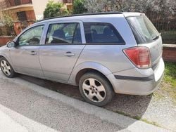 Usata 2006 Opel Astra Club Station wagon | 1200 € (Ottimo prezzo)