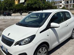Bianco Usata 2017 Peugeot 108 Due volumi | 8000 € (Buon prezzo)