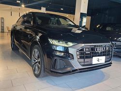 Nero Usata 2021 Audi Q8 Sport SUV | 55.900 € (Ottimo prezzo)