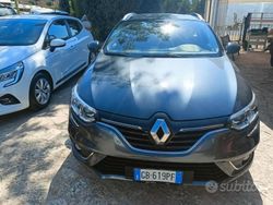 Blu Usata 2020 Renault Mégane GrandTour Station wagon | 10.500 € (Buon prezzo)