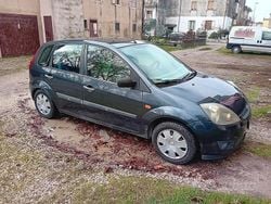 Grigio Usata 2006 Ford Fiesta Due volumi | 1300 € (Ottimo prezzo)