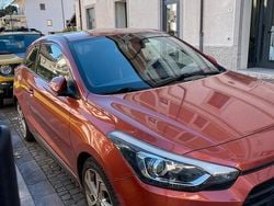 Arancione Usata 2017 Hyundai i20 Sport Coupé | 8000 € (Buon prezzo)