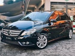 Nero Usata 2012 Mercedes 180 Executive Tre volumi | 7495 € (Buon prezzo)