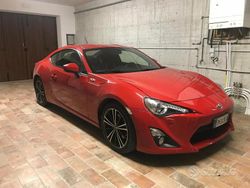 Rosso Usata 2013 Toyota GT86 GT | 23.000 € (Molto cara)