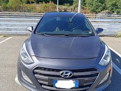 Grigio Usata 2016 Hyundai i30 GO! Tre volumi | 9500 €