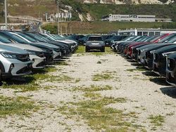 Rosso Nuova 2025 Suzuki Jimny SUV | 41.790 € (Buon prezzo)