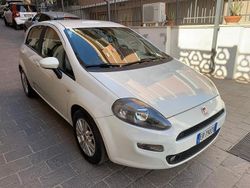 Bianco Usata 2013 Fiat Punto Lounge Due volumi | 3950 € (Buon prezzo)