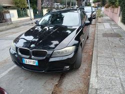 Nero Usata 2010 BMW 318 Station wagon | 5000 € (Buon prezzo)