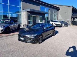 Grigio Usata 2025 Ford Focus ST Tre volumi | 21.900 € (Buon prezzo)