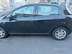 Usata 2012 Fiat Punto Sport Due volumi | 4000 € (Buon prezzo)