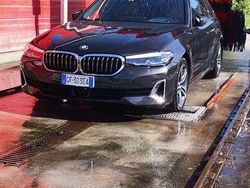 Usata 2021 BMW 520 Luxury Line Station wagon | 42.000 €