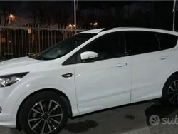 Usata 2019 Ford Kuga ST-Line SUV | 16.499 € (Buon prezzo)