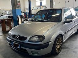 Grigio Usata 2001 Citroën Saxo Due volumi | 6000 €