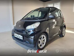 Nero Usata 2009 Smart ForTwo Cabrio Cabrio | 5500 € (Buon prezzo)