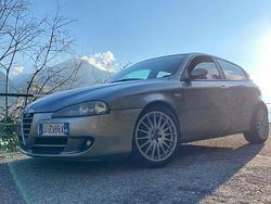 Grigio Usata 2008 Alfa Romeo 147 Due volumi | 1500 € (Buon prezzo)