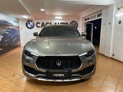 Grigio Usata 2018 Maserati Levante GranLusso SUV | 32.500 € (Buon prezzo)