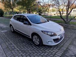 Bianco Usata 2012 Renault Mégane III Tre volumi | 4299 € (Ottimo prezzo)