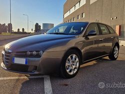 Usata 2011 Alfa Romeo 159 Station wagon | 3100 € (Ottimo prezzo)