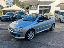 Grigio Usata 2005 Peugeot 206 CC Quiksilver Cabrio | 3990 € (Molto cara)