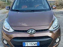 Marrone Usata 2016 Hyundai i10 Edition Due volumi | 6999 € (Ottimo prezzo)
