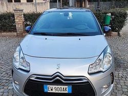 Grigio Usata 2014 Citroën DS3 Sport Chic Tre volumi | 7800 € (Buon prezzo)