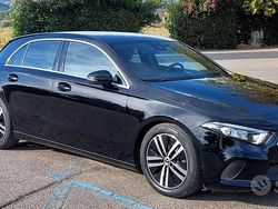 Nero Usata 2021 Mercedes A160 Business Tre volumi | 20.500 € (Buon prezzo)
