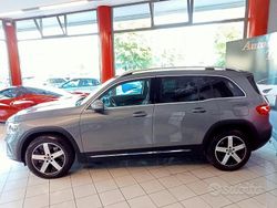 Grigio Usata 2020 Mercedes GLB200 SUV | 25.000 €