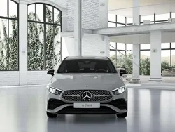 956 Nuova 2025 Mercedes A250 Edition Tre volumi | 47.700 € (Buon prezzo)