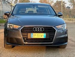 Grigio Usata 2018 Audi A3 Sportback Business Due volumi | 14.000 € (Buon prezzo)