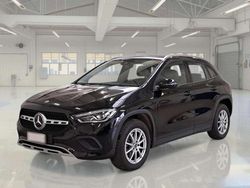 Nero Usata 2022 Mercedes GLA200 Business SUV | 32.000 € (Buon prezzo)