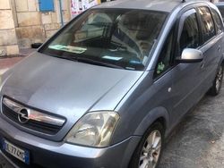 Grigio Usata 2007 Opel Meriva Monovolume | 1500 € (Buon prezzo)