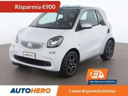 Bianco Usata 2015 Smart ForTwo Coupé Passion Due volumi | 10.299 € (Buon prezzo)