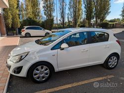 Bianco Usata 2014 Opel Corsa S Due volumi | 3700 € (Buon prezzo)
