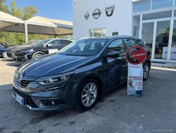 Grigio Usata 2017 Renault Mégane IV Tre volumi | 10.490 € (Buon prezzo)