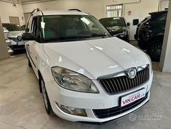 Bianco Usata 2014 Skoda Roomster Active Monovolume | 3990 € (Buon prezzo)