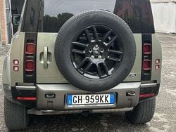 Usata 2022 Land Rover Defender SUV | 52.000 € (Super prezzo)