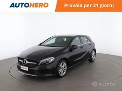 Nero Usata 2017 Mercedes A180 Tre volumi | 17.799 € (Buon prezzo)