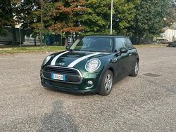 Verde Usata 2014 Mini ONE Due volumi | 12.000 € (Molto cara)