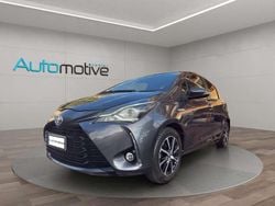 Grigio Usata 2018 Toyota Yaris Hybrid Active Tre volumi | 12.800 € (Buon prezzo)