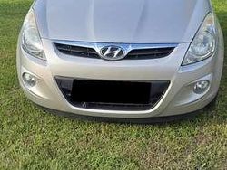 Argento Usata 2010 Hyundai i20 Due volumi | 2000 € (Super prezzo)