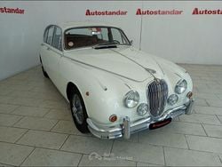 Bianco Usata 1964 Jaguar XJ Tre volumi | 39.900 €