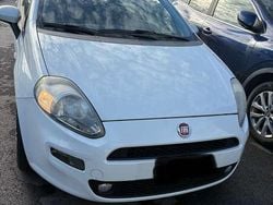 Usata 2014 Fiat Punto Easy Tre volumi | 4000 € (Ottimo prezzo)