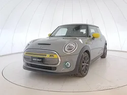 Argento Usata 2020 Mini Cooper SE Due volumi | 18.300 € (Ottimo prezzo)