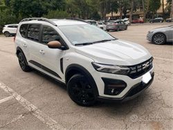 Bianco Usata 2023 Dacia Jogger Extreme Monovolume | 18.000 € (Buon prezzo)