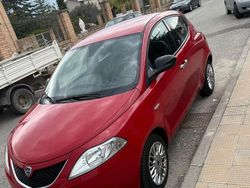 Rosso Usata 2017 Lancia Ypsilon Due volumi | 7500 € (Buon prezzo)