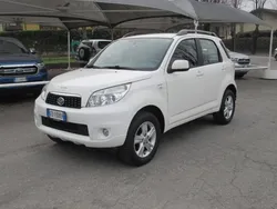 Bianco pastello Usata 2010 Daihatsu Terios SUV | 7800 € (Buon prezzo)