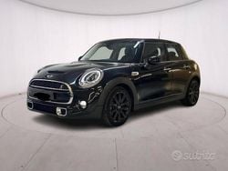 Nero Usata 2016 Mini Cooper SD Due volumi | 9500 € (Ottimo prezzo)